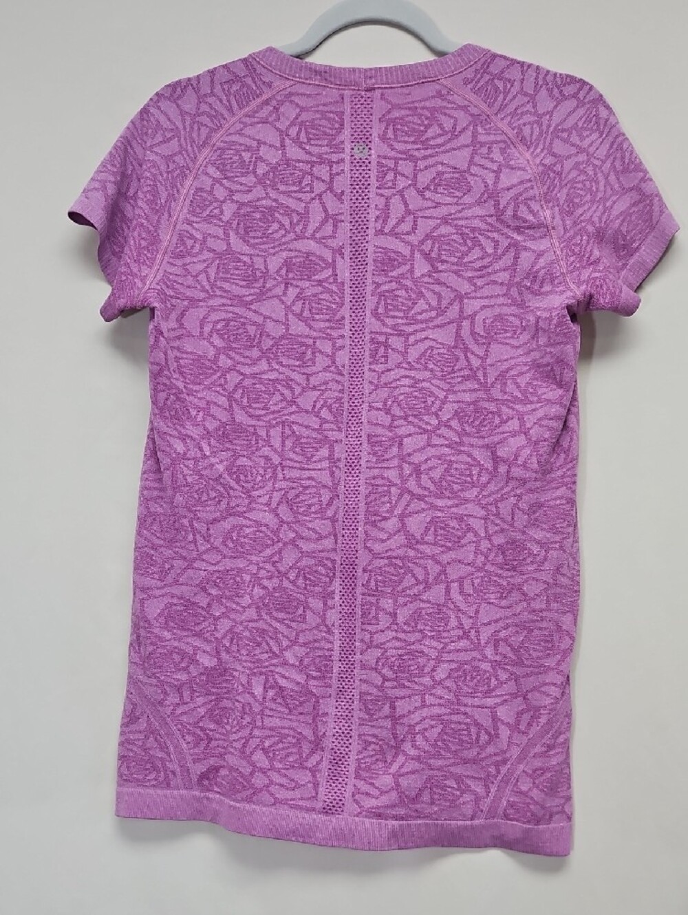Lululemon Athletica Swiftly Tech Short Sleeve Tee Lilac Purple Jacquard - Picture 10 of 15